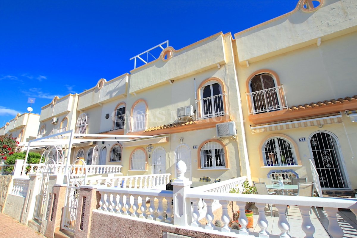 Townhouse for sale in La Florida Orihuela Costa €119,950 (CM8654)