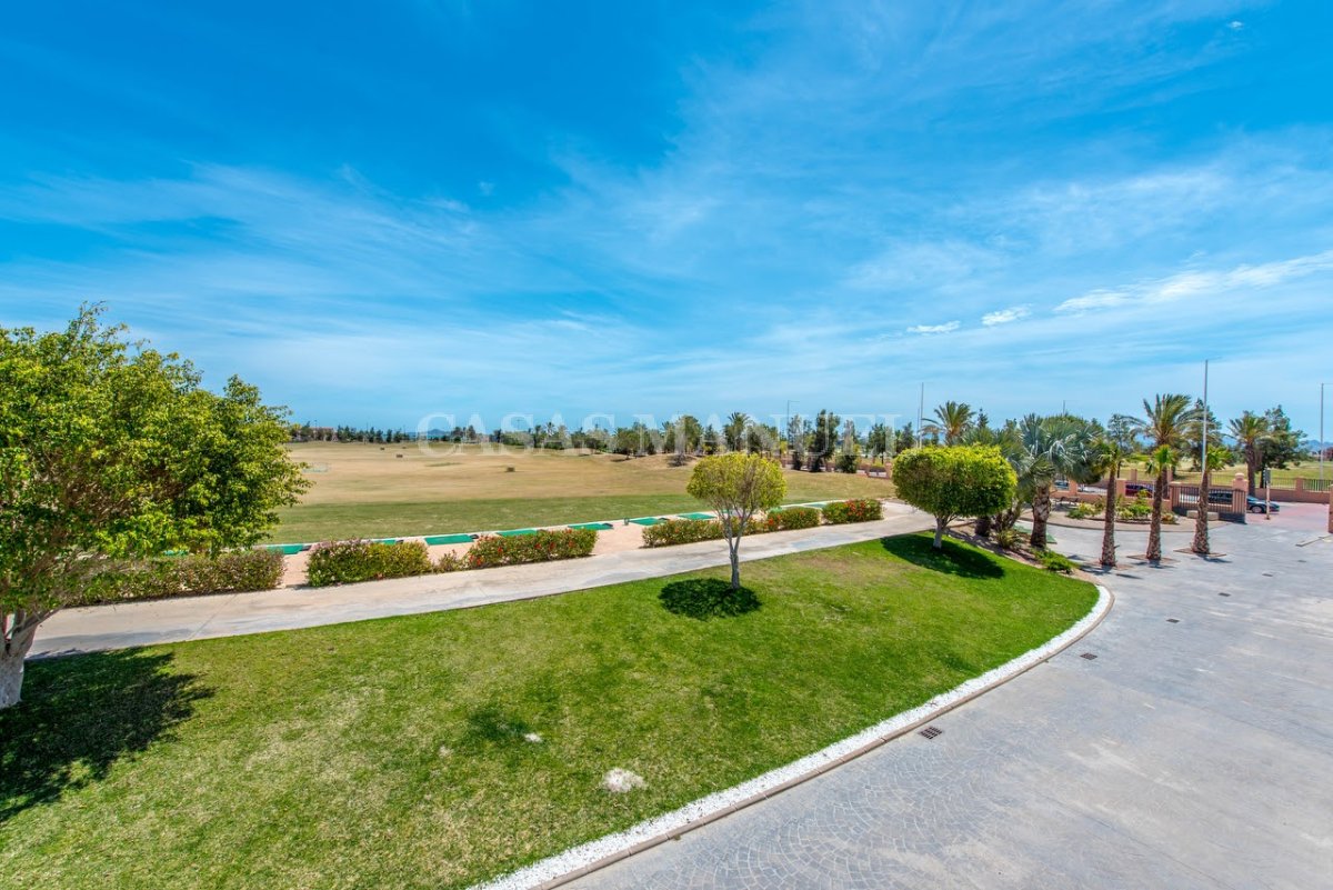 Villa for sale in Los Alcazares €210,000 (CM8738)