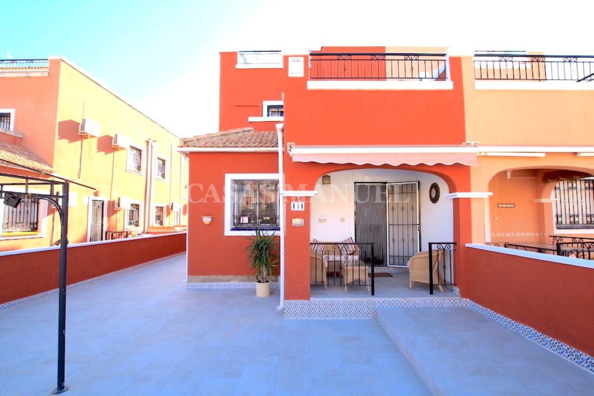 Townhouse for sale in Los Montesinos La Herrada €129,500 (CM8784 )