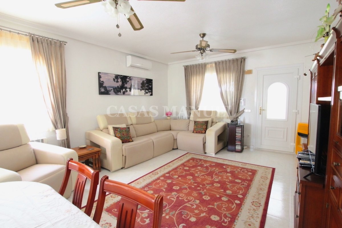 Villa for sale in Benijófar Monte Azul €220,000 (CM8829)