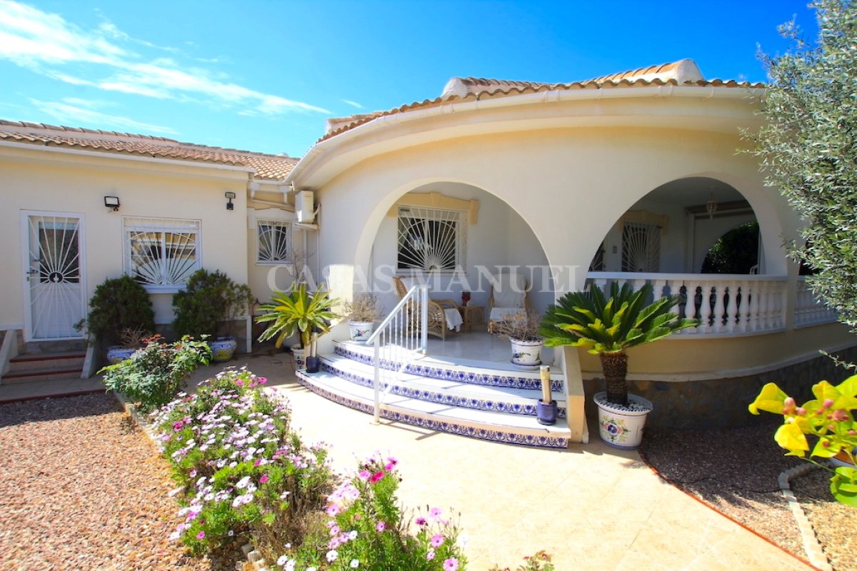 Villa for sale in Benijófar Monte Azul €220,000 (CM8829)