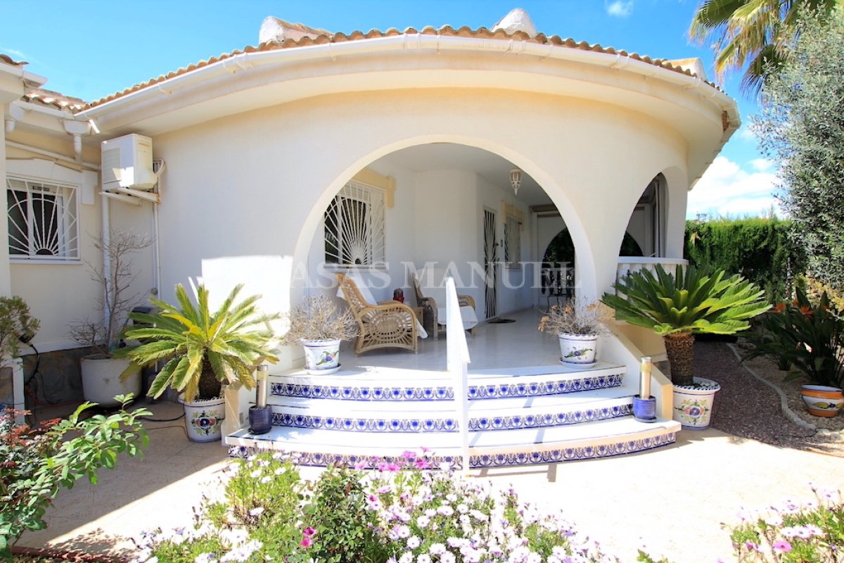 Villa for sale in Benijófar Monte Azul €220,000 (CM8829)