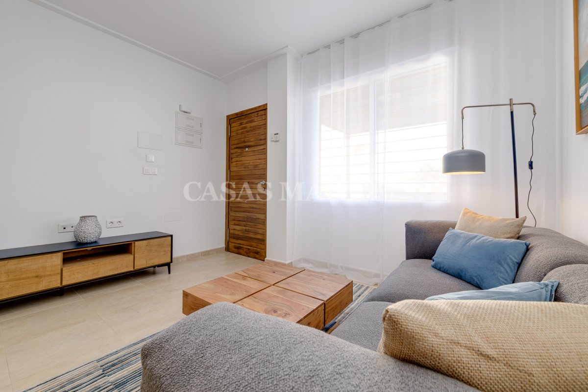 Townhouse for sale in Algorfa La Finca Golf €215,000 (CM8863)