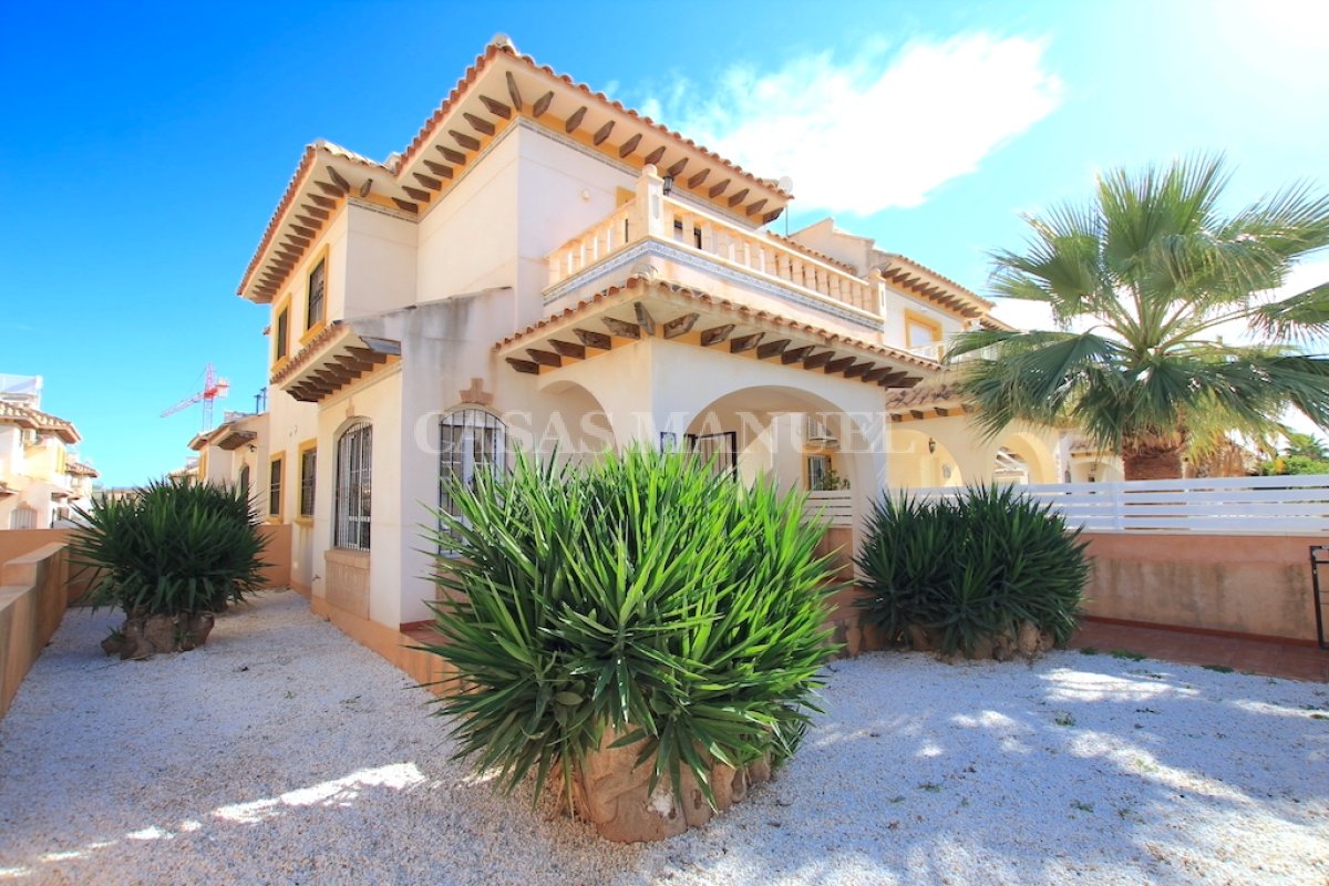 Townhouse for sale in Cabo Roig €155,000 (CM9154 )