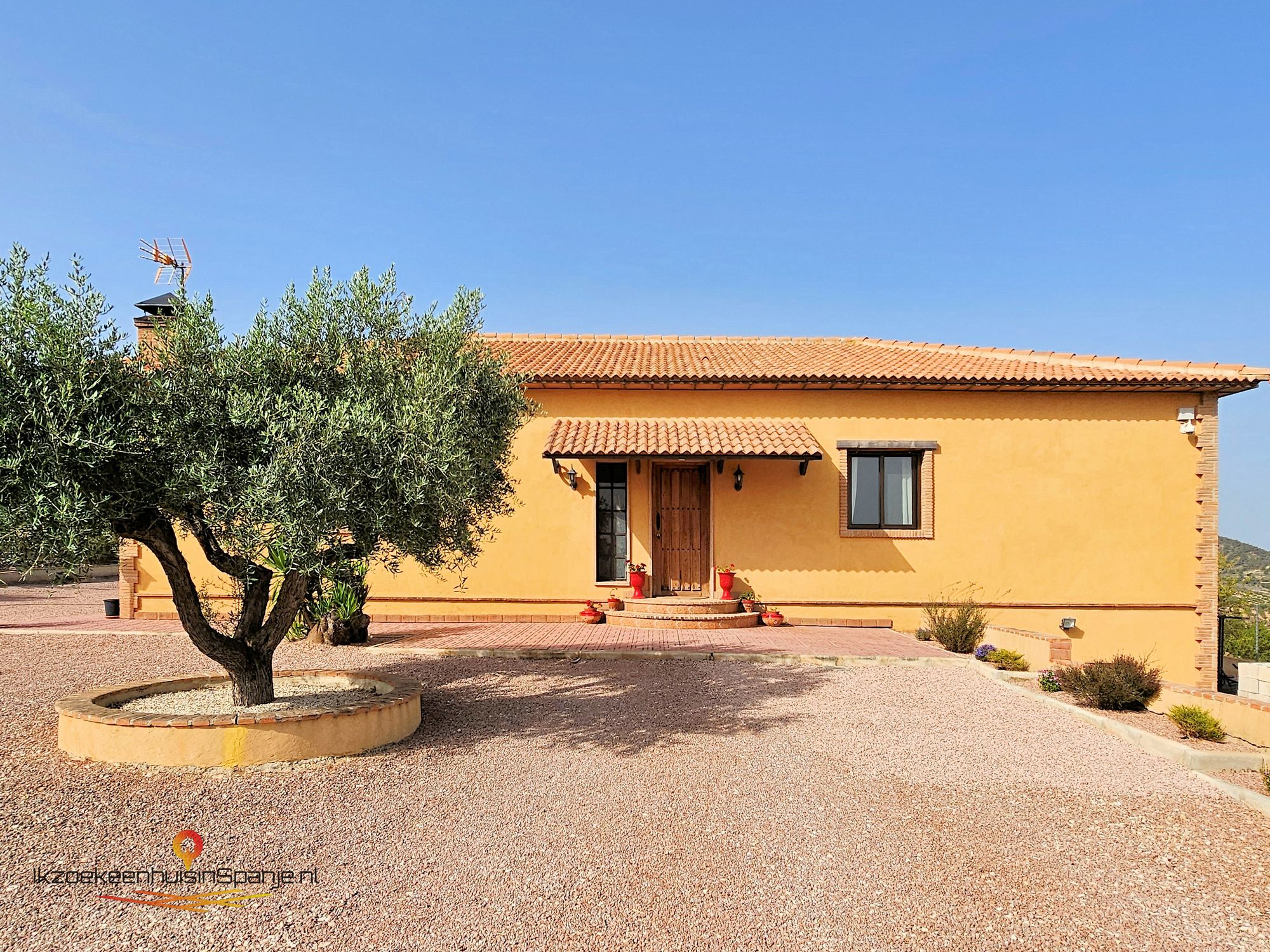 Villa for sale in La Zarza €299,000 (CF2864)
