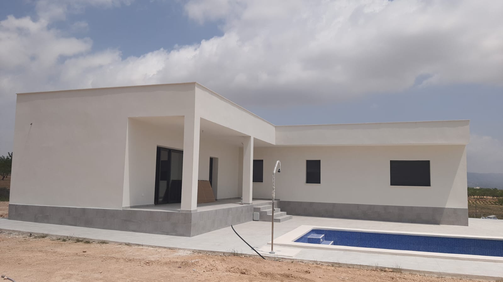 Villa in Pinoso - Image 3