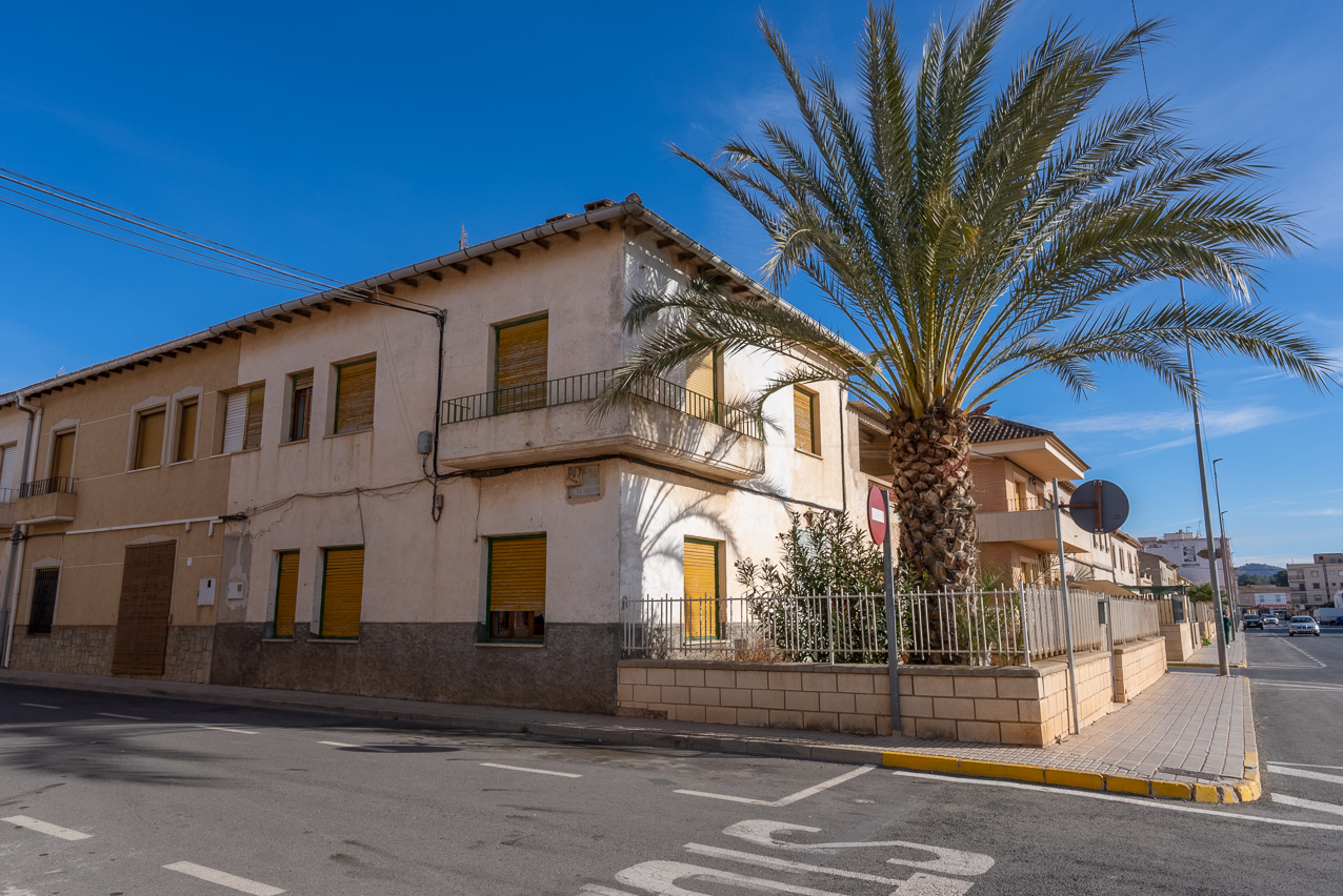 House in Pinoso - view 1