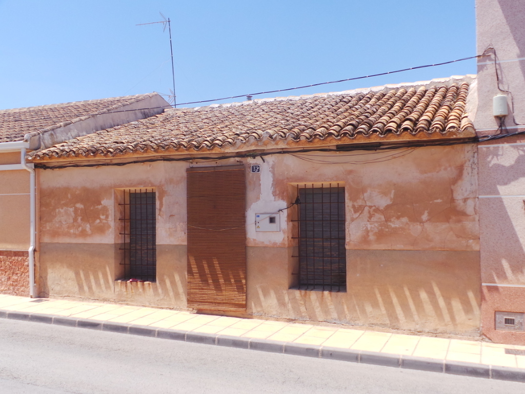 House in Pinoso - view 1