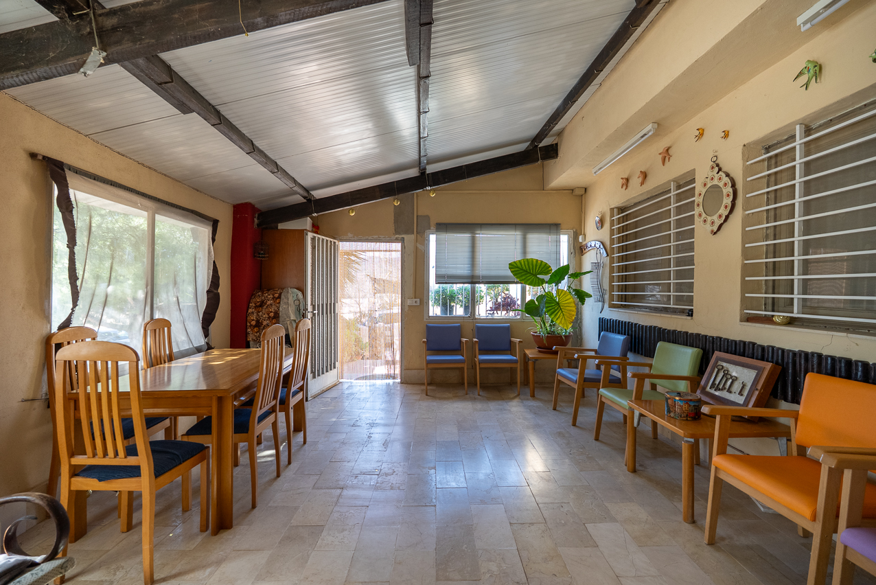 House in Carche - Image 5