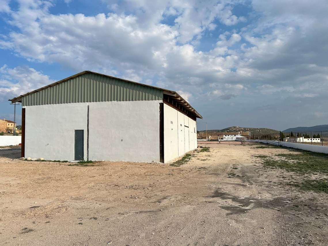 Villa in Torre del Rico - Image 2