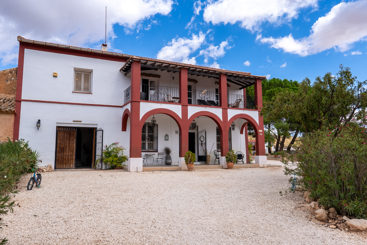 Villa in Carche - Image 3