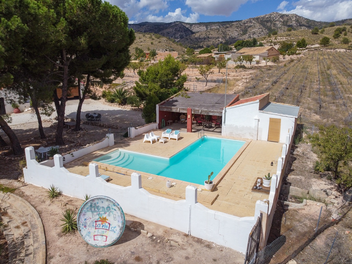 Villa in Carche - Image 2