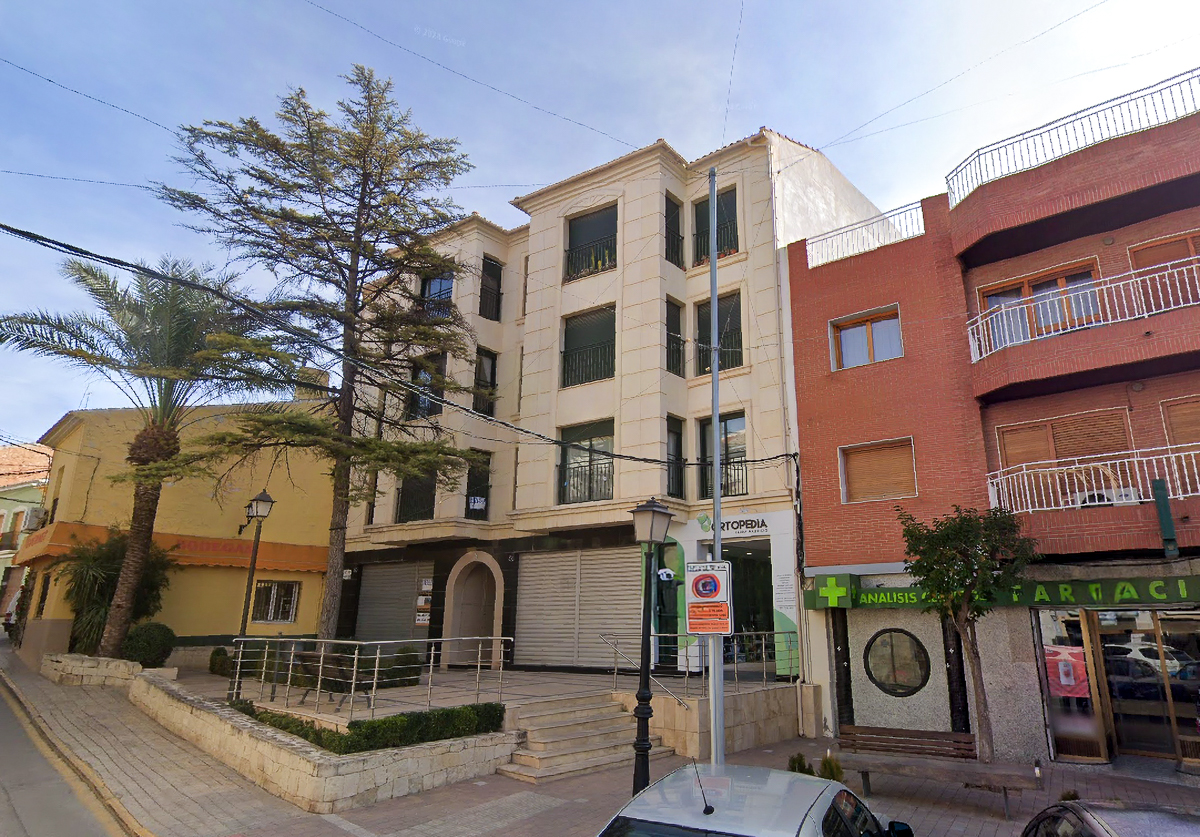 Apartment in Pinoso - Image 2