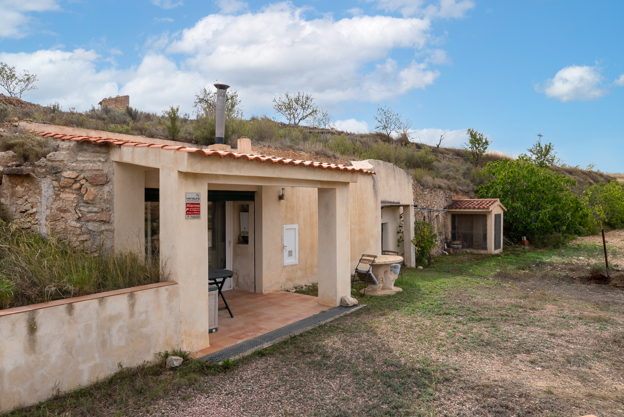 House in Umbria Alta - Image 5