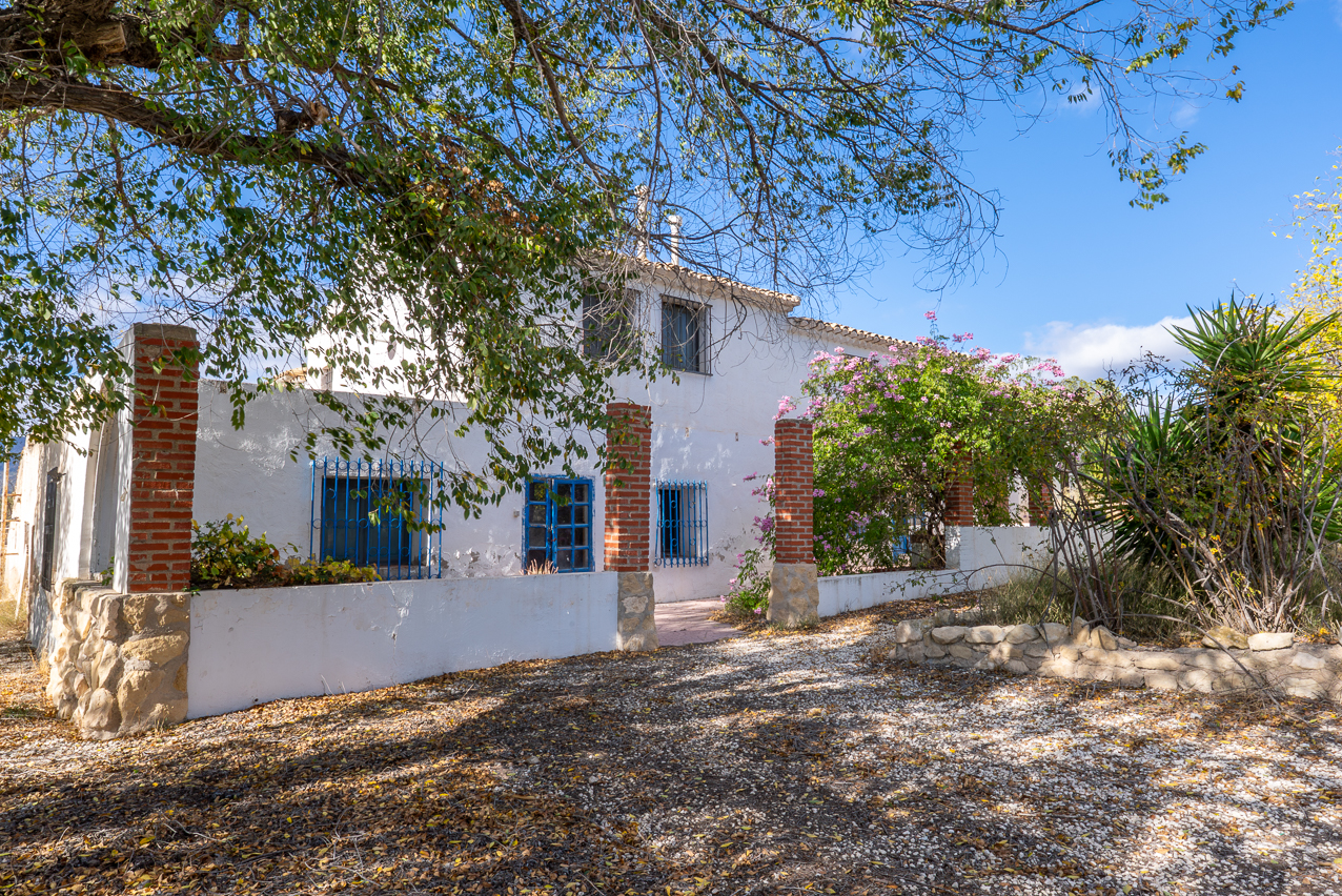 House in Canada Roja - view 1