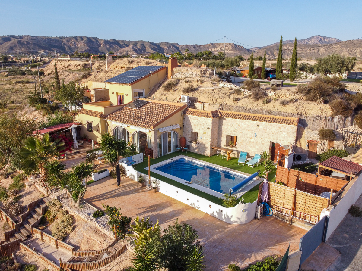 House in Campules - view 1