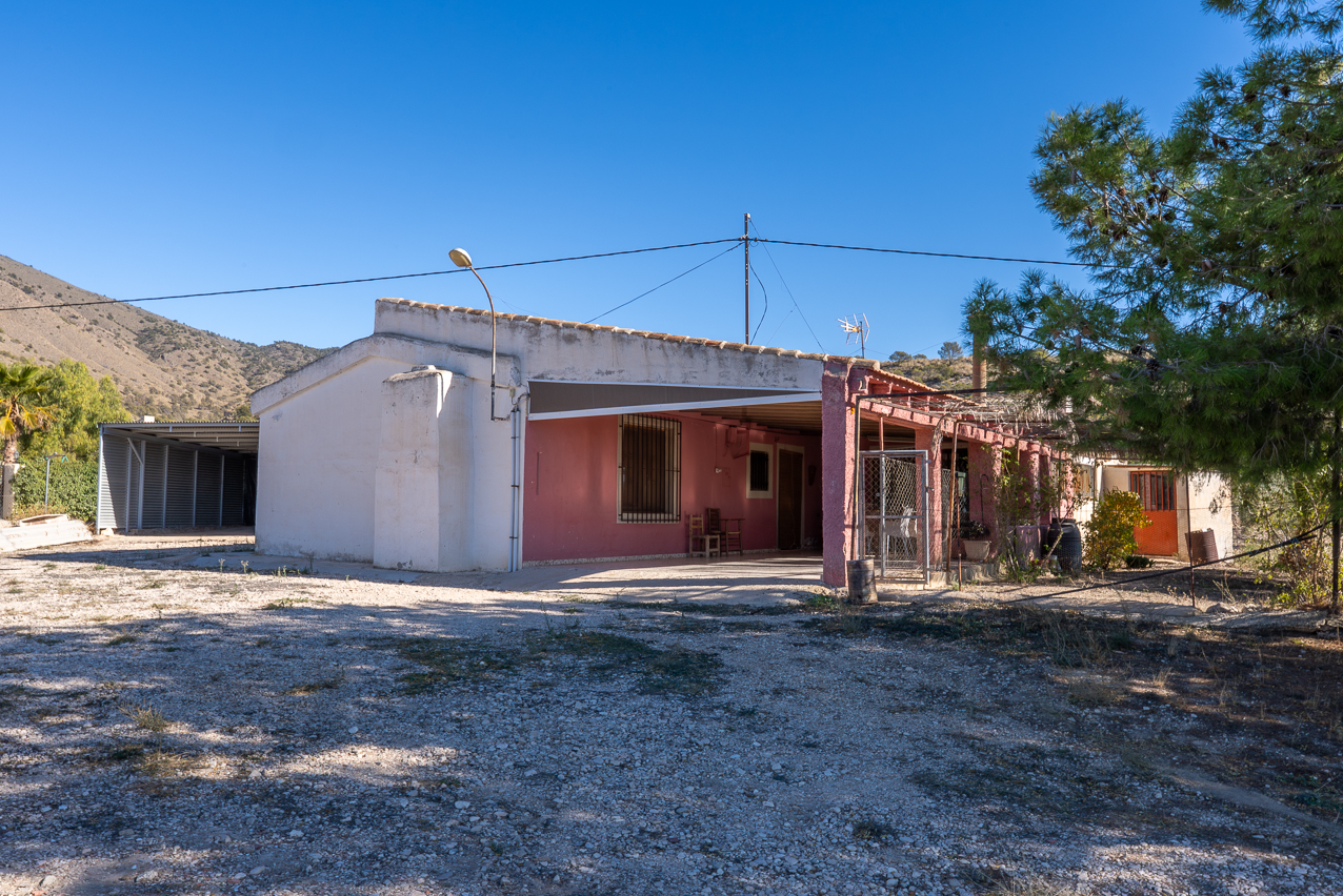 House in Jumilla - view 1