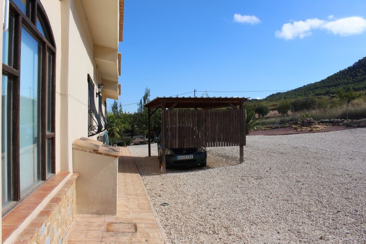 Villa for sale in La Zarza €229,900 (CF1550)