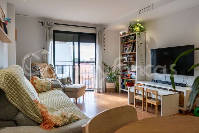 Modern Apartment in Pinoso Town Centre