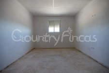 Huge building land with warehouse