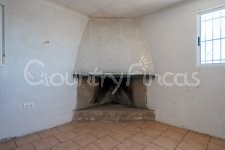 Huge building land with warehouse