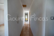 Huge building land with warehouse