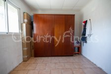 Huge building land with warehouse