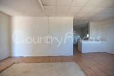 Huge building land with warehouse