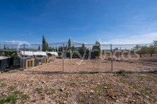 Huge building land with warehouse