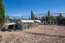 Huge building land with warehouse