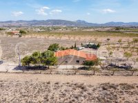 Huge building land with warehouse