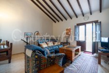 Beautiful Traditional Town House w/ Garden and Casita