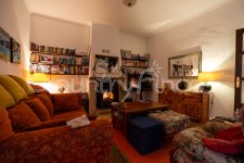 Beautiful Traditional Town House w/ Garden and Casita