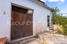 Country House in Monovar