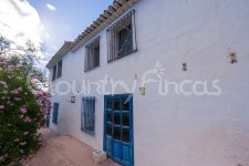 Country House in Monovar