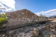 Country House in Monovar