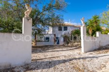 Country House in Monovar