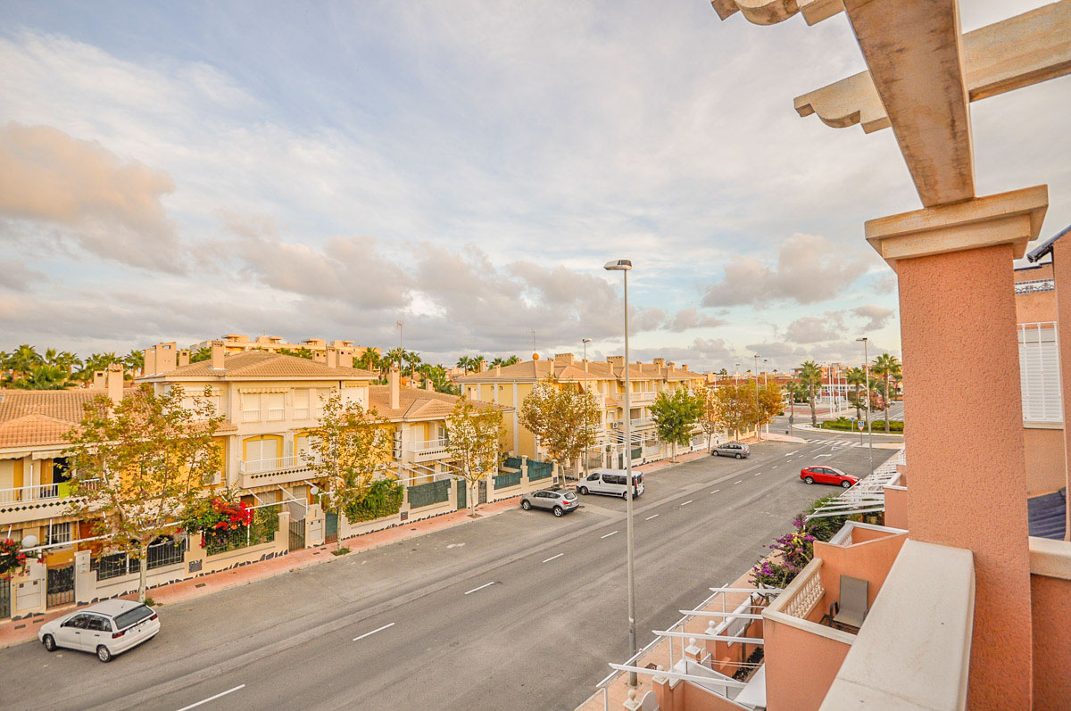 Townhouse for sale in Santa Pola, Spain €169,700 (GA0229)