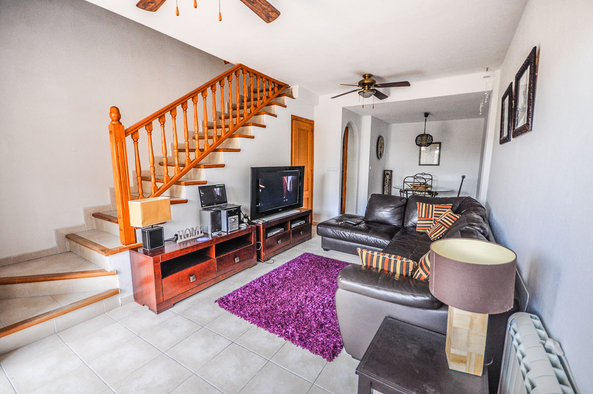 Townhouse for sale in Brisas del Faro, Gran Alacant, Spain €135,000