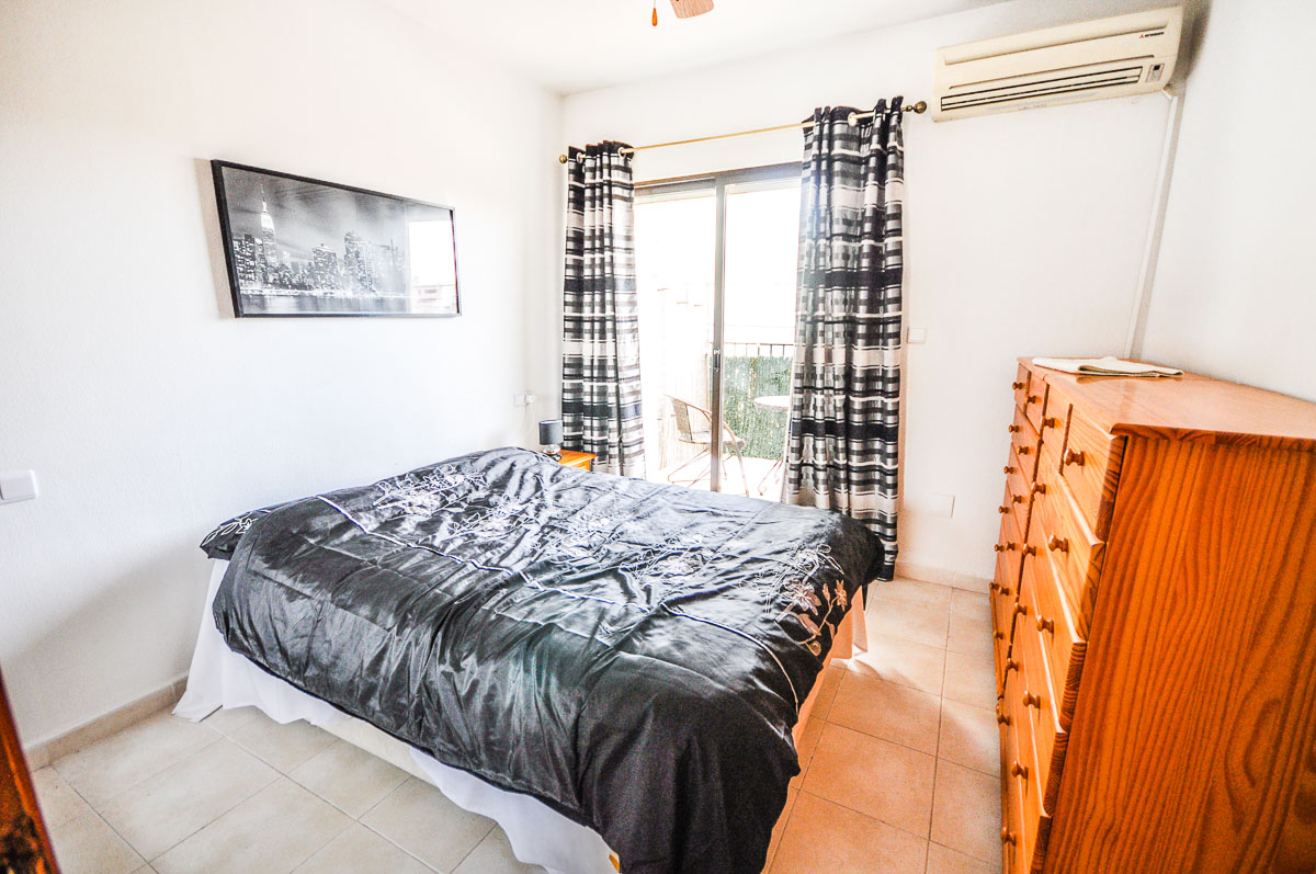 Townhouse for sale in Brisas del Faro, Gran Alacant, Spain €135,000