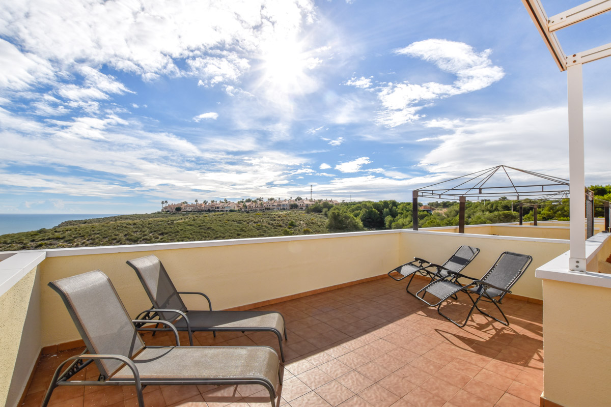 Apartment for sale in Brisas del Faro, Gran Alacant, Spain €179,000