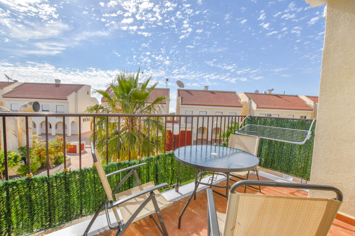 Townhouse for sale in Brisas del Faro, Gran Alacant, Spain €148,000