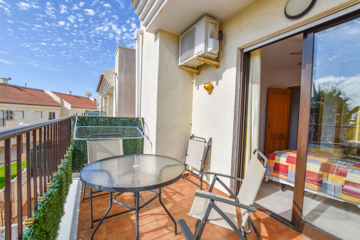 Townhouse for sale in Brisas del Faro, Gran Alacant, Spain €148,000