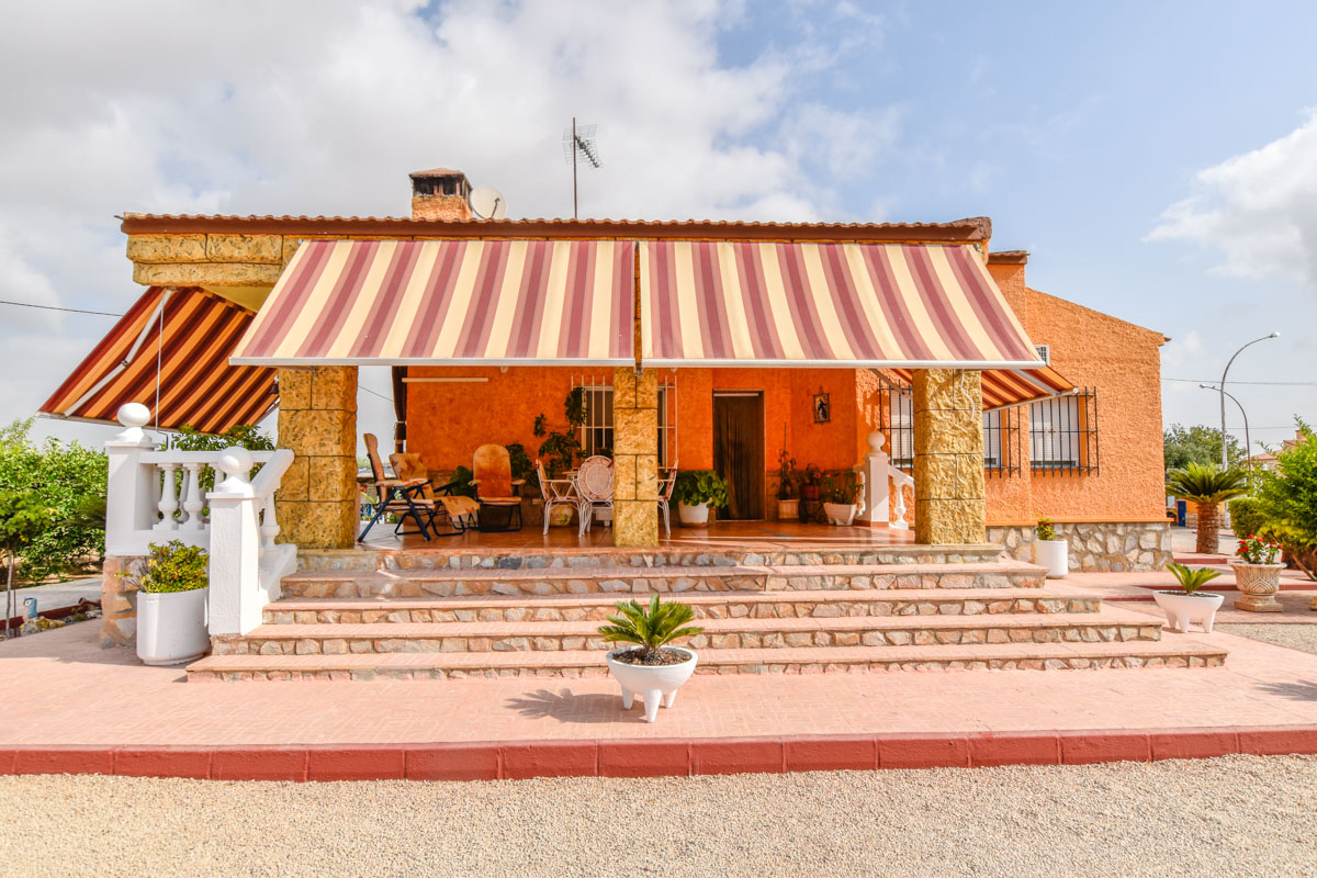 Detached Villa for sale in Valverde, Spain €312,000 (GA0301)