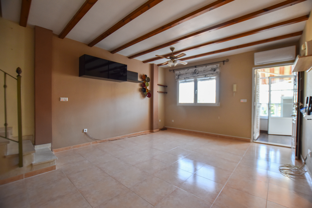 Townhouse for sale in Puerto Marino, Gran Alacant, Spain €186,000