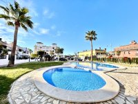 Apartment in Villamartin (28)