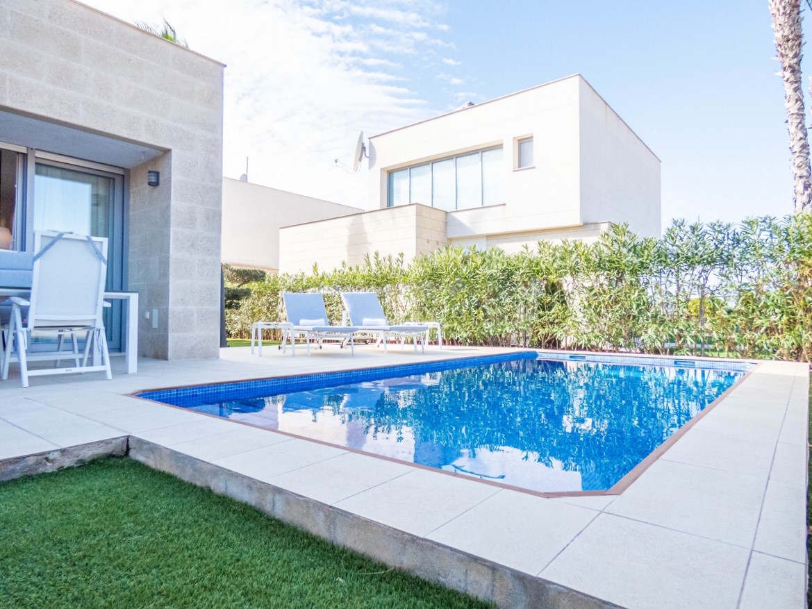 Villa for sale in Vistabella Golf €359,995 (410594)