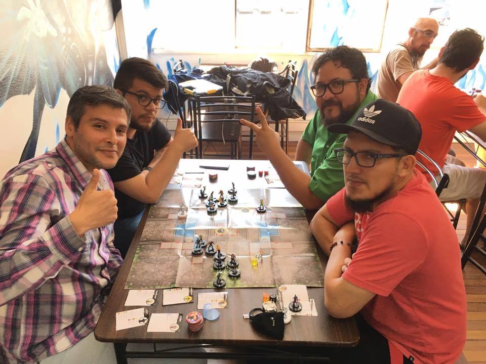 ClixMen-Open-Heroclix-2017-jugando