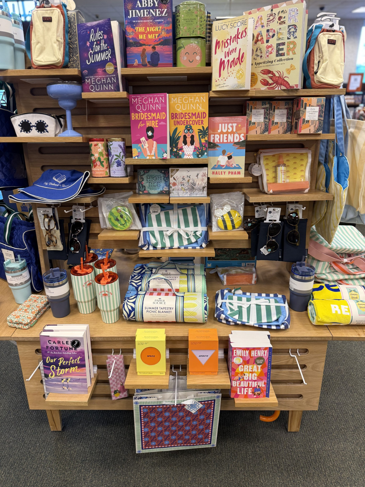 Sale fromBarnes & Noble: Summer Reads