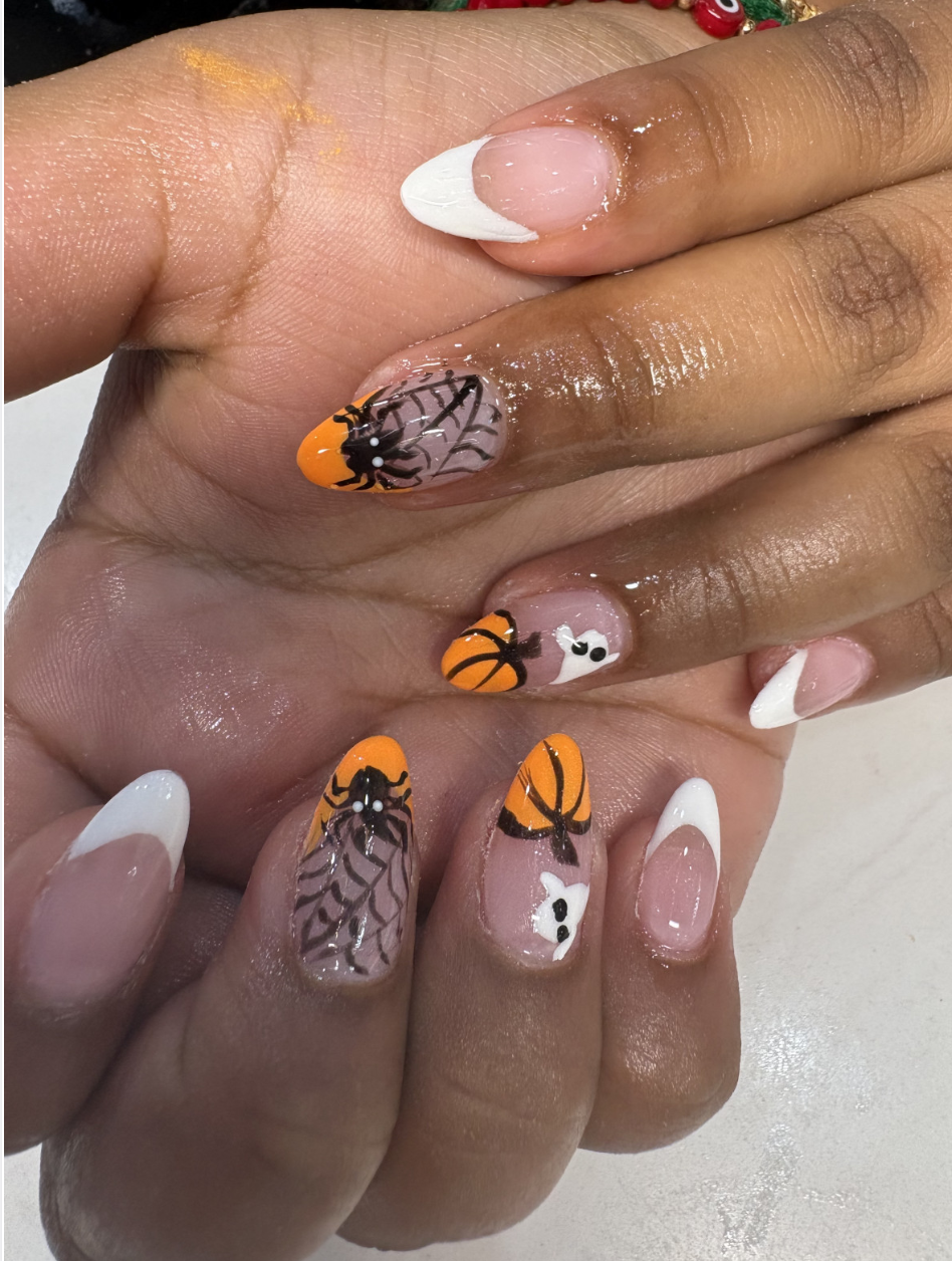 Sale from Chic Nails & Spa: Spooky Time